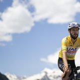 Adam Yates reste en jaune KEYSTONE/GIAN EHRENZELLER